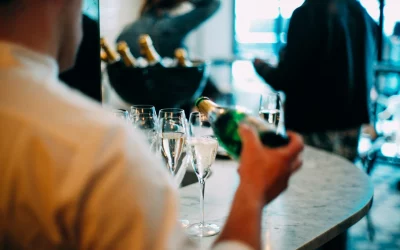 Conseils : Comment choisir le bon Champagne à servir vos invités lors de vos différentes réceptions